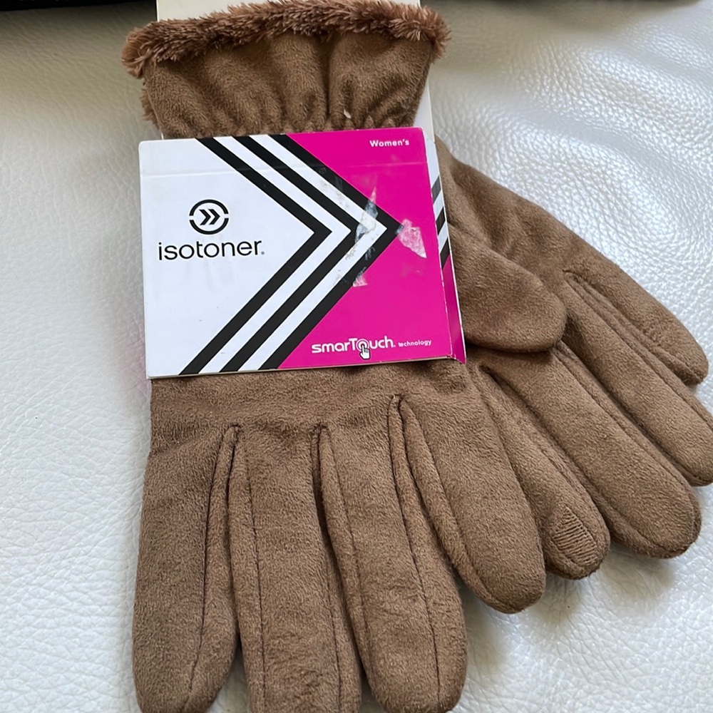 Is oro we SmarTouch gloves in Luggage color L